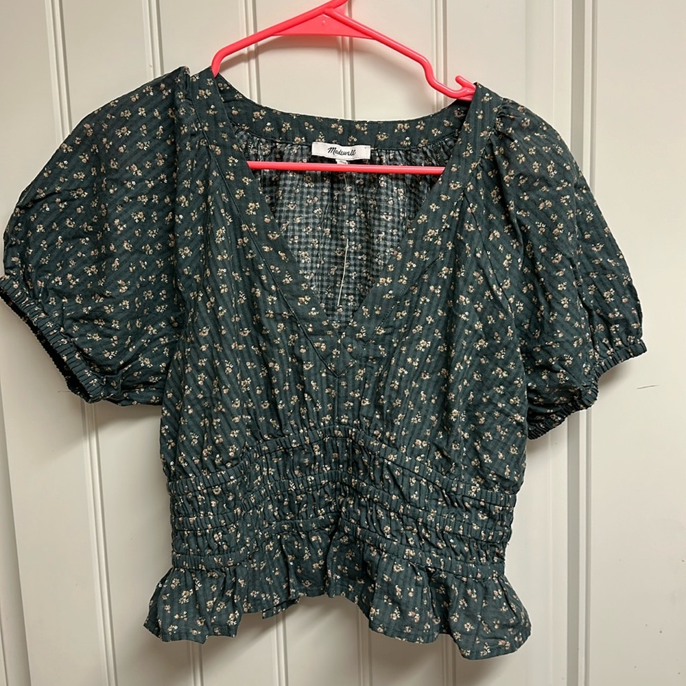NWT tag crop length shirt.